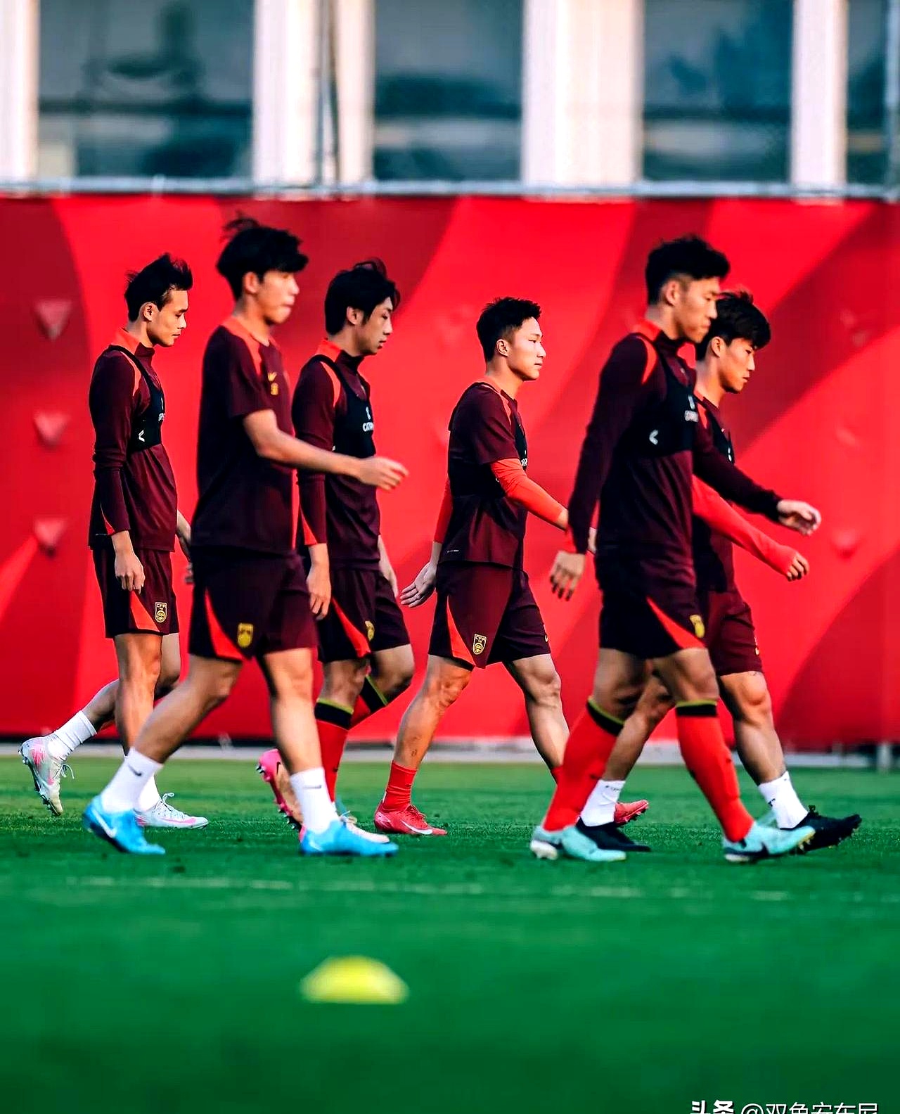 关于加时末段体能课后;上海申花防线松动备战法国杯;信心回归;球队文化再被提及的信息 关于加时末段体能课后;上海申花防线松动备战法国杯;信心回归;球队文化再被提及的信息