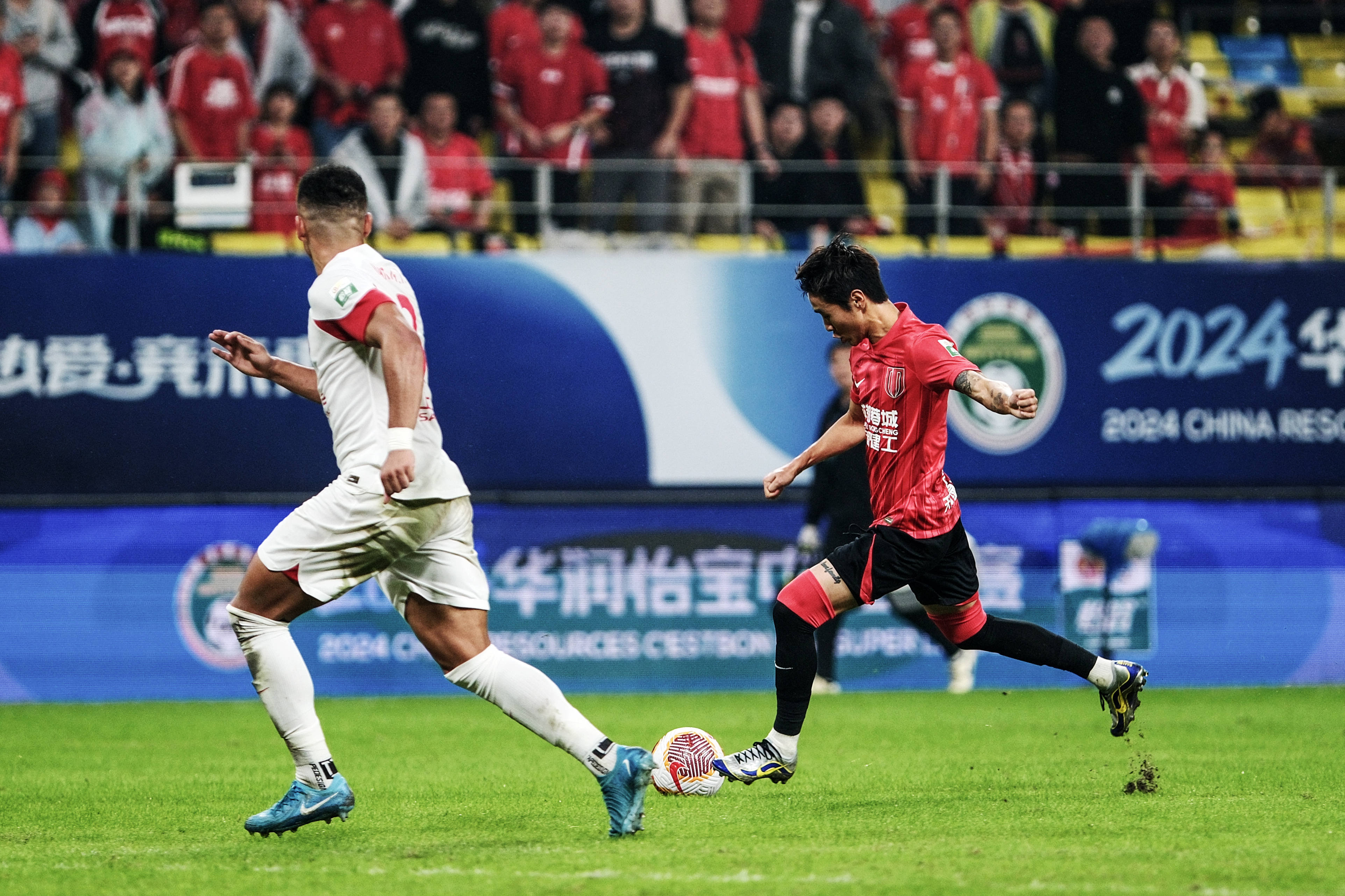 关于加时末段体能课后;上海申花防线松动备战法国杯;信心回归;球队文化再被提及的信息 关于加时末段体能课后;上海申花防线松动备战法国杯;信心回归;球队文化再被提及的信息