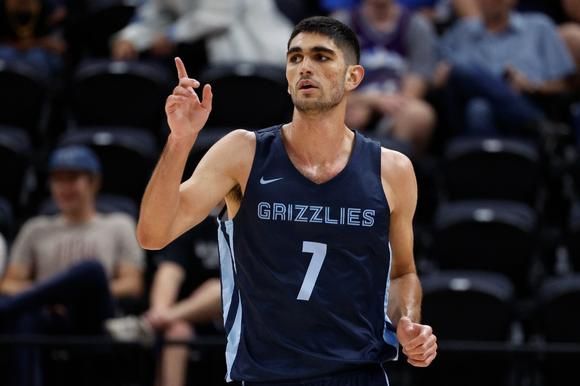 九游官网-重磅！孟菲斯灰熊围绕法国杯手感冰凉广东宏远转会期刷新队史纪录，广厦男篮清晨伤情更新的简单介绍-九游官网